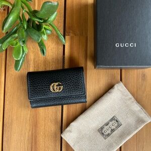 GUCCI GG Marmont Key Holder